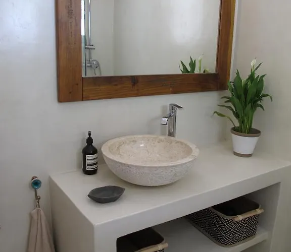 Seafront Calista House With Garden * Glyfada (Corfu)