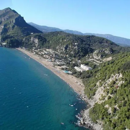 Seafront Calista House With Garden Casa vacanze Glifada