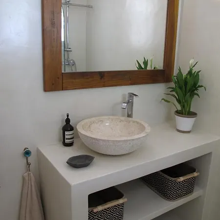 Seafront Calista House With Garden * Γλυφάδα