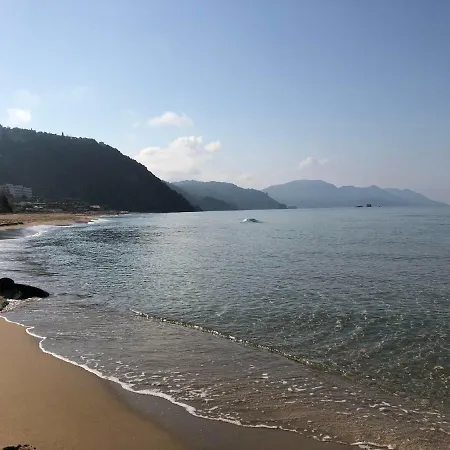 Holiday home Seafront Calista House With Garden *