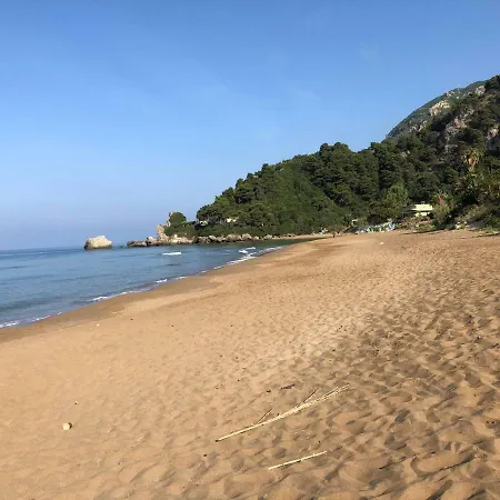 Σπίτι διακοπών Seafront Calista House With Garden *